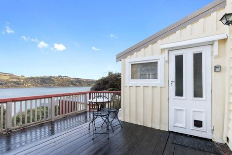 Photo of property in 2 Waireka Street, Ravensbourne, Dunedin, 9022