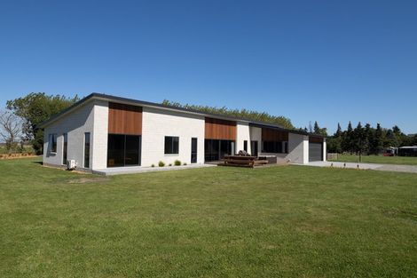 Photo of property in 67 Beach Road East, Elgin, Ashburton, 7777