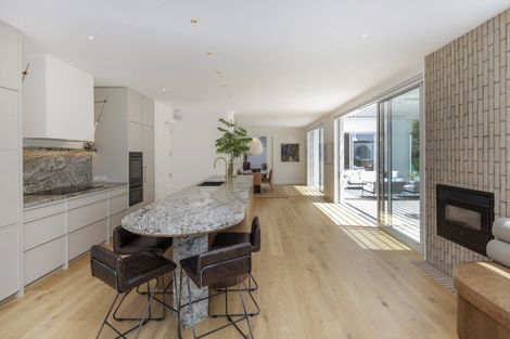 Photo of property in 93 Carlton Mill Road, Merivale, Christchurch, 8014