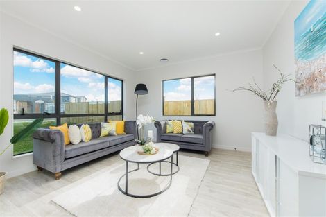 Photo of property in 45 Drumconnell Drive, Flat Bush, Auckland, 2019
