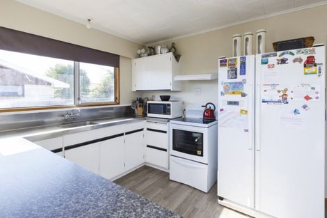 Photo of property in 16 Browning Place, Roslyn, Palmerston North, 4414