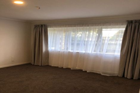 Photo of property in 18 Feeny Crescent, East Tamaki, Auckland, 2013