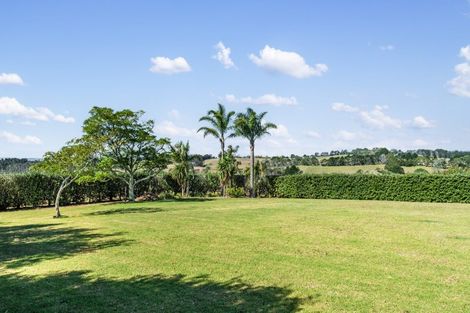 Photo of property in 221 Amreins Road, Taupaki, Henderson, 0782