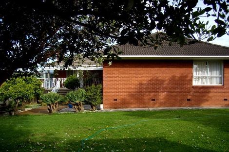 Photo of property in 20 Portadown Avenue, Pakuranga Heights, Auckland, 2010