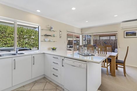 Photo of property in 1/117 Wellington Street, Howick, Auckland, 2014