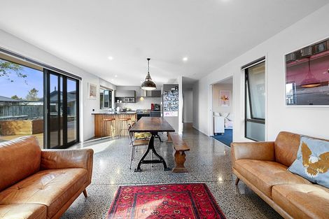 Photo of property in 533 Manutahi Road, Lepperton, New Plymouth, 4373