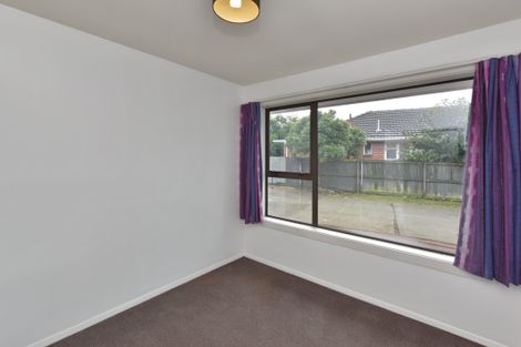 Photo of property in 33 Bournemouth Crescent, Aranui, Christchurch, 8061