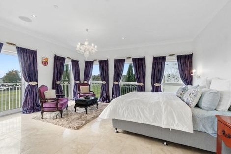 Photo of property in 64 Porterfield Road, Whitford, Howick, 2571