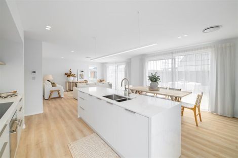 Photo of property in 11 Jardine Place, Marshland, Christchurch, 8051