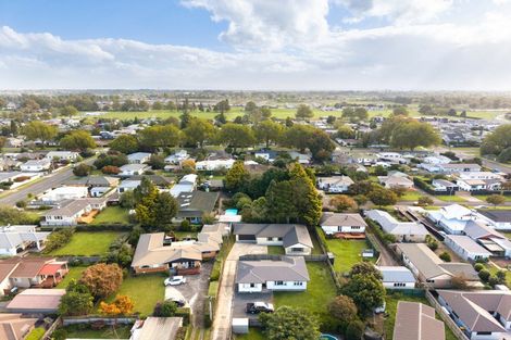 Photo of property in 82 Grey Street, Cambridge, 3434
