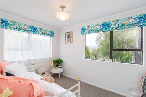 Photo of property in 8 Tapestry Grove, Silverstream, Upper Hutt, 5019