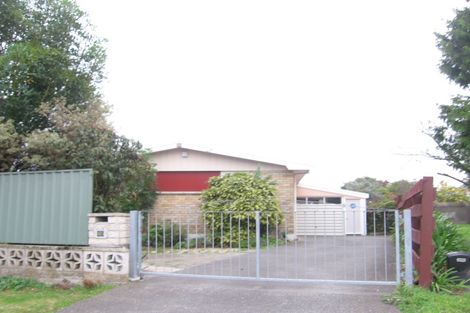 Photo of property in 25 Puketapu Road, Taradale, Napier, 4112