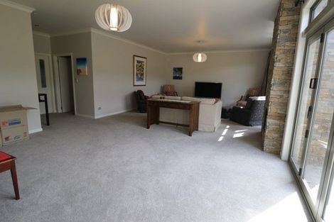 Photo of property in 1 Tarn Close, Pyes Pa, Tauranga, 3112
