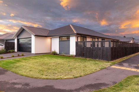 Photo of property in 5 Mclendon Green, Belfast, Christchurch, 8051