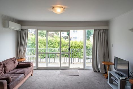 Photo of property in 77 Manor Place, Dunedin Central, Dunedin, 9016