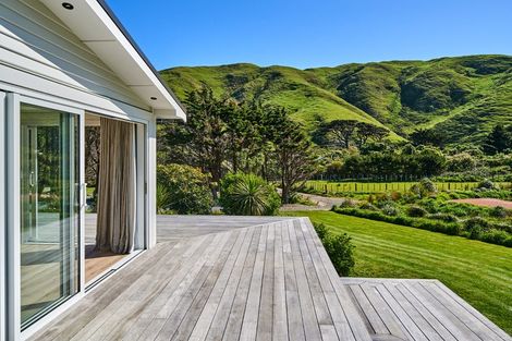 Photo of property in 302 Boom Rock Road, Ohariu, Wellington, 6037