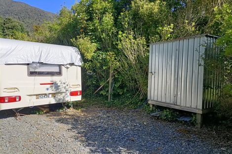 Photo of property in 2333 Croisilles-french Pass Road, Okiwi Bay, 7193