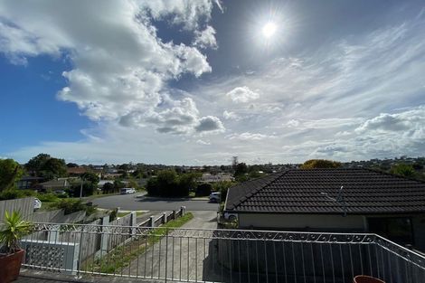 Photo of property in 2 Sherie Place, Howick, Auckland, 2014