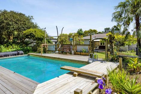 Photo of property in 9 Bridger Place, Eltham, 4322