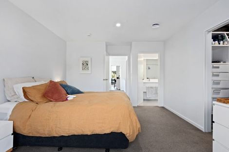 Photo of property in 61a Cashmere Road, Cashmere, Christchurch, 8022