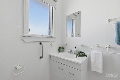 Photo of property in 72 Alma Road, Gonville, Whanganui, 4501