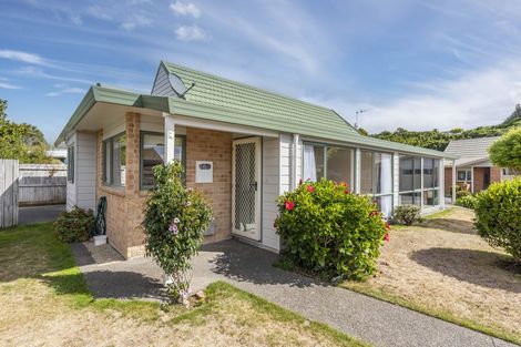 Photo of property in Brookvale Village, 19/17 Redwood Close, Paraparaumu, 5032