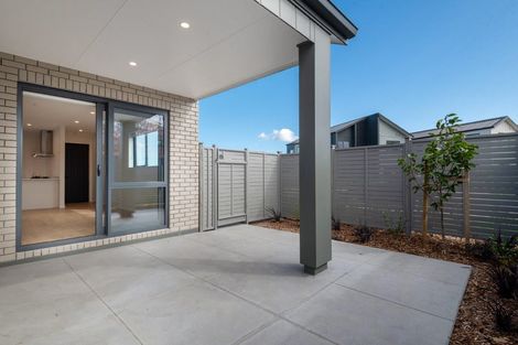 Photo of property in 25 Viridian Avenue, Rosehill, Papakura, 2113