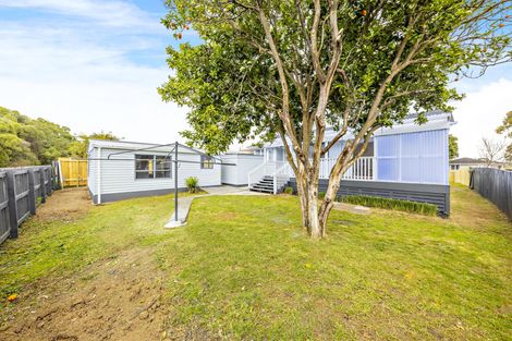 Photo of property in 26 Chingford Close, Mangere, Auckland, 2022