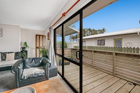 Photo of property in 1/140 Parkhurst Road, Parakai, 0830