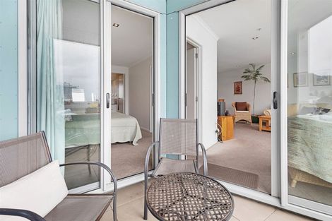 Photo of property in Algarve Apartments, 310/332 Maunganui Road, Mount Maunganui, 3116