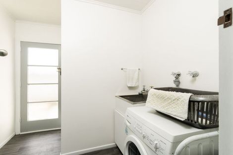 Photo of property in 35b Station Street, Alexandra, 9320