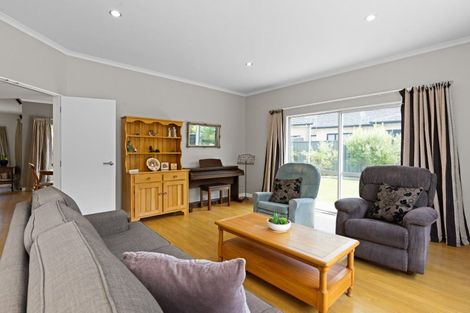 Photo of property in 66 Kent Terrace, Taradale, Napier, 4112