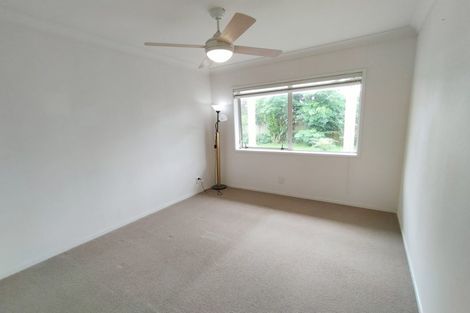 Photo of property in 20 Carriage Close, Northpark, Auckland, 2013