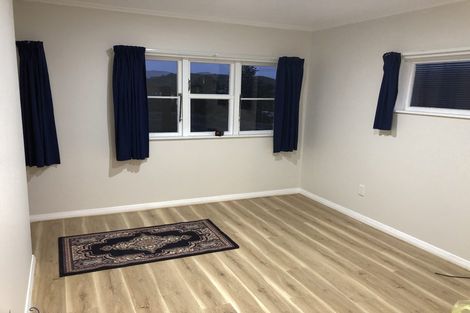 Photo of property in 42 Farnham Street, Mornington, Wellington, 6021