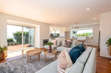 Photo of property in 40 Belleview Terrace, Mount Pleasant, Christchurch, 8081