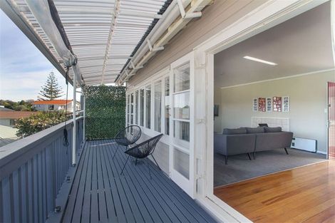 Photo of property in 103 Royal Road, Massey, Auckland, 0614