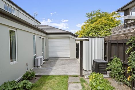 Photo of property in 47 Berkshire Drive, Avonhead, Christchurch, 8042