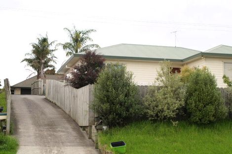 Photo of property in 2/218 Moore Street, Howick, Auckland, 2014