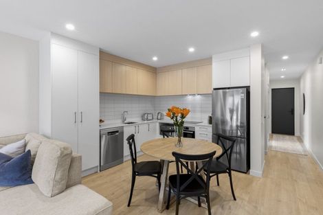 Photo of property in 2 Mcgibbon Lane, Jacks Point, 9371