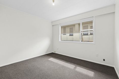 Photo of property in 28b Pendarves Street, New Plymouth, 4310