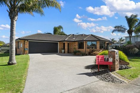 Photo of property in 35 Stoneleigh Drive, Chartwell, Hamilton, 3210