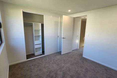 Photo of property in 7/37 Camelot Place, Glenfield, Auckland, 0629