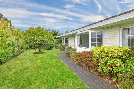 Photo of property in 1/55 Scenic Drive, Hillpark, Auckland, 2102