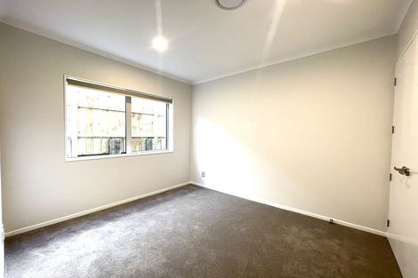 Photo of property in 3 Pae Lane, Flat Bush, 2019