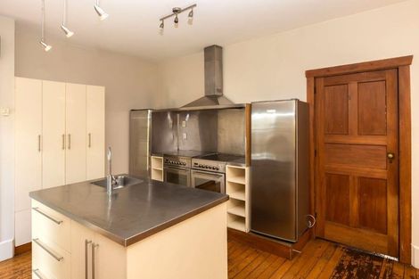 Photo of property in 19 Bartlett Street, Riccarton, Christchurch, 8011