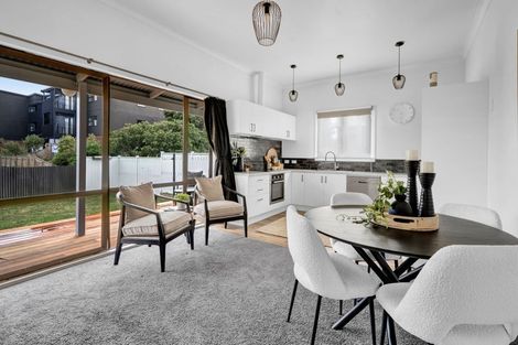 Photo of property in 61 Lemon Street, New Plymouth, 4310