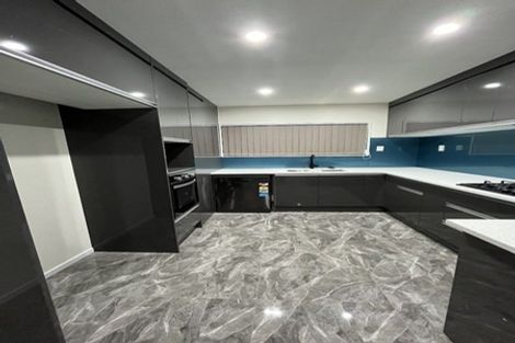 Photo of property in 2/15 Totara Road, Manurewa, Auckland, 2102