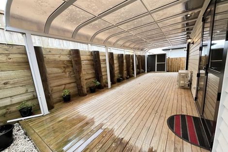 Photo of property in 22 Selwyn Downs Lane, Opaheke, Papakura, 2113