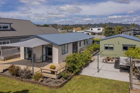Photo of property in 24 Meadow Drive, Whitianga, 3510