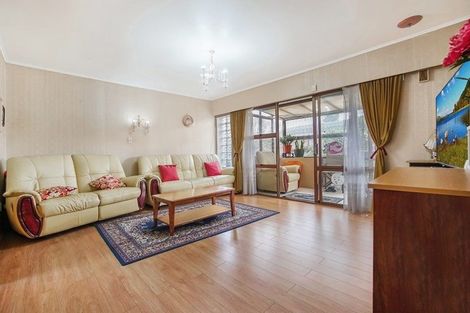 Photo of property in 4/98 Carruth Road, Papatoetoe, Auckland, 2025